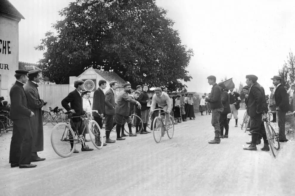 The Tour de France Began as a Newspaper Promotion illustration